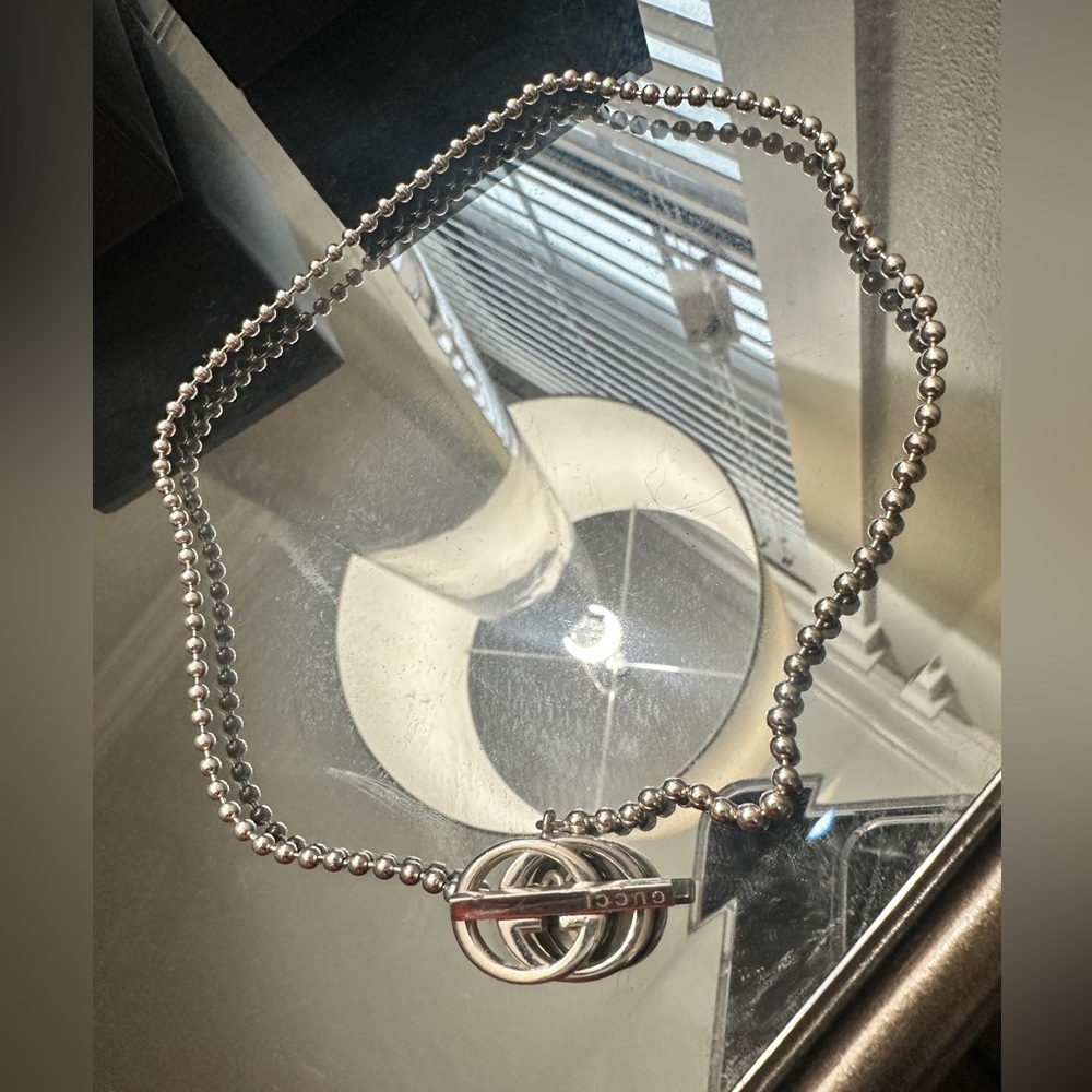 Gucci 16 inch sterling silver necklace
